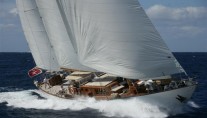 Tiziana Cruising